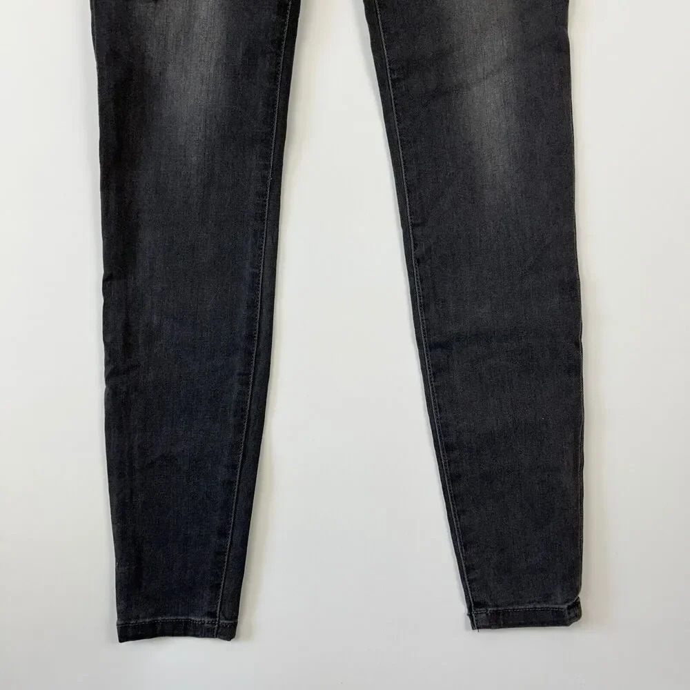 Kut From The Kloth Mia High‎ Rise Skinny Jeans Size 00 NWT Black Embroidered